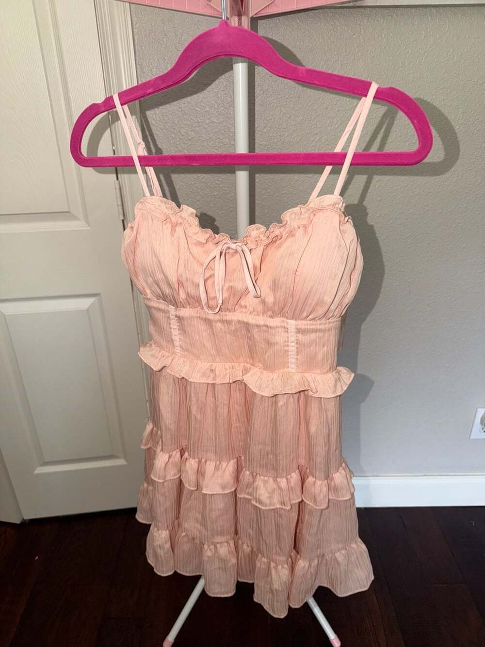 Wild Fable NWT Beautiful Light Pink Sleeveless Dress Size Medium